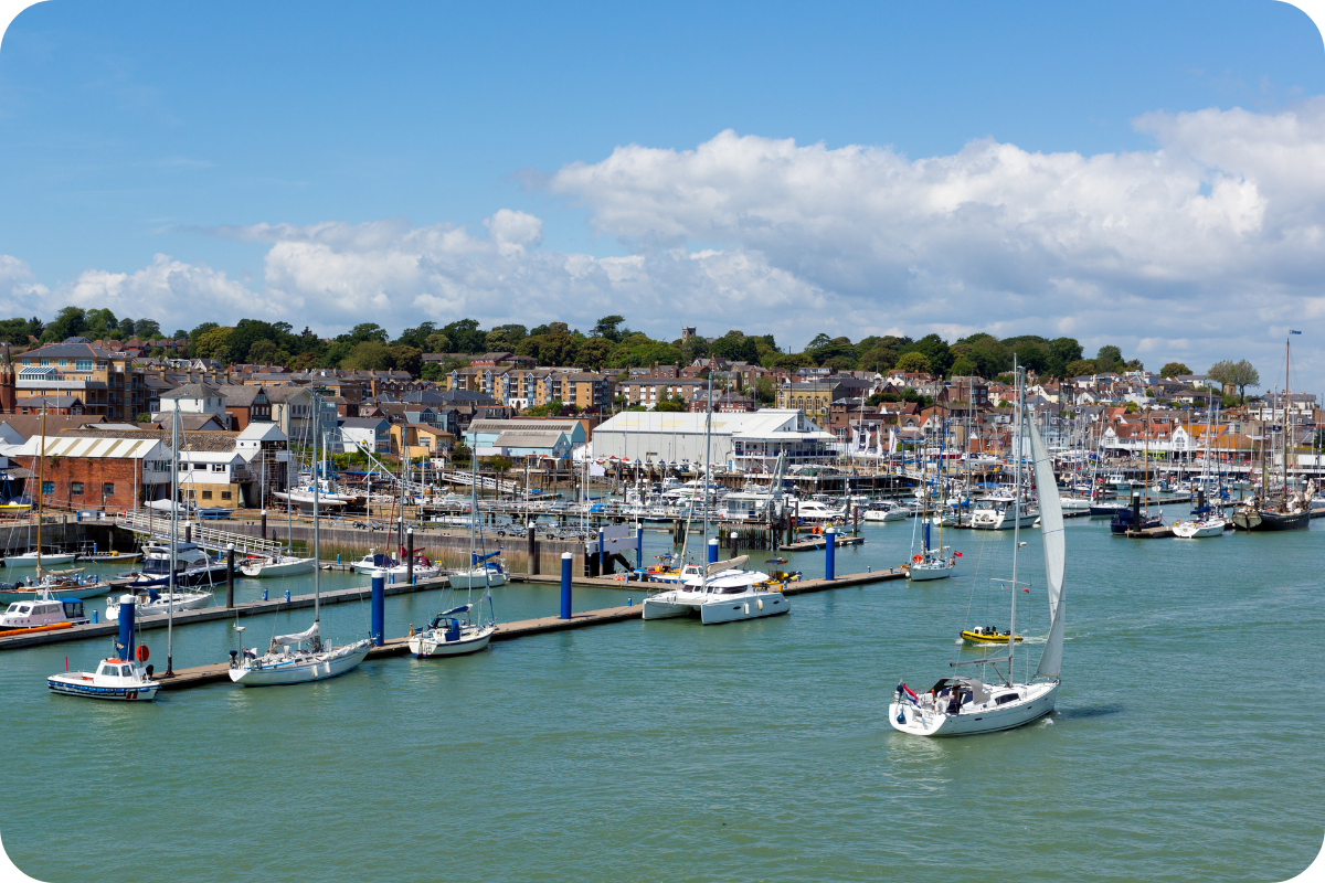 Cowes 2